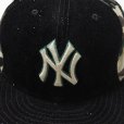 画像2: NEWERA （ニューエラ）59FIFTY MLB　NEW YORK YANKEESニューヨークヤンキース （ブラックラメ X カモフラージュ) (2)