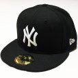 画像1: NEWERA （ニューエラ）59FIFTY NYヤンキース (ブラックXホワイト)11308564 (1)