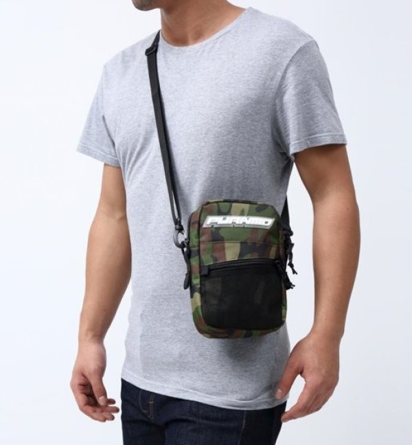 画像3: BLACK PYRAMID(ブラックピラミッド)Small Tech Shoulder Bag (Y7161913)CAMO