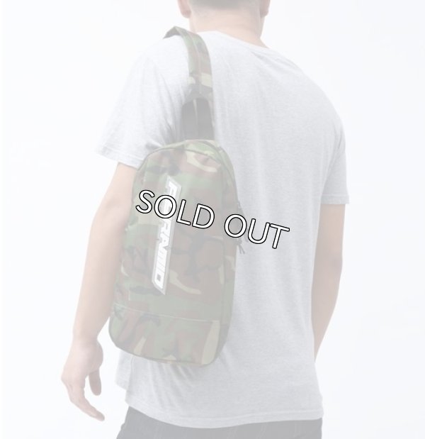 画像6: BLACK PYRAMID（ブラックピラミッド）Tear Drop Cross Body Bag (Y7161915) CAMO