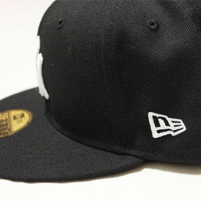 画像2: NEWERA （ニューエラ）59FIFTY NYヤンキース (ブラックXホワイト)11308564