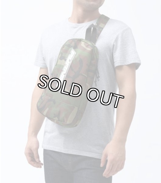 画像5: BLACK PYRAMID（ブラックピラミッド）Tear Drop Cross Body Bag (Y7161915) CAMO (5)