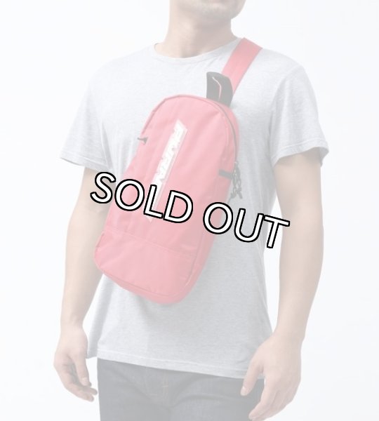 画像2: BLACK PYRAMID（ブラックピラミッド）Tear Drop Cross Body Bag (Y7161915) RED (2)